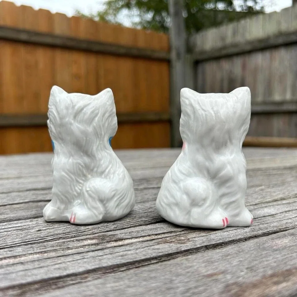 Vintage White Persian‎ Cat Pink Blue Bows Ceramic Salt Pepper Shakers
